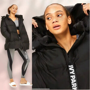 IVY PARK Oversized Hooded Puffer Jacket Black Size S